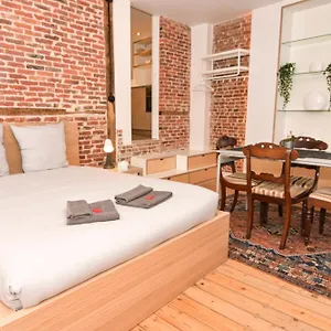 Apartment Family Duplex Getaway - Perfectly Positioned For Adventures, Brussels