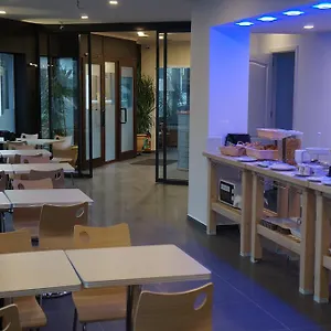 Hotel Evergreen, Brussels